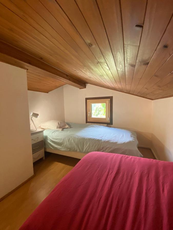 Logement Mansarde Dans Maison Avec Jardin En Bord De Piste, Vue Montagne Les Houches Eksteriør bilde