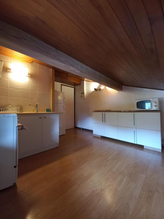 Logement Mansarde Dans Maison Avec Jardin En Bord De Piste, Vue Montagne Les Houches Eksteriør bilde